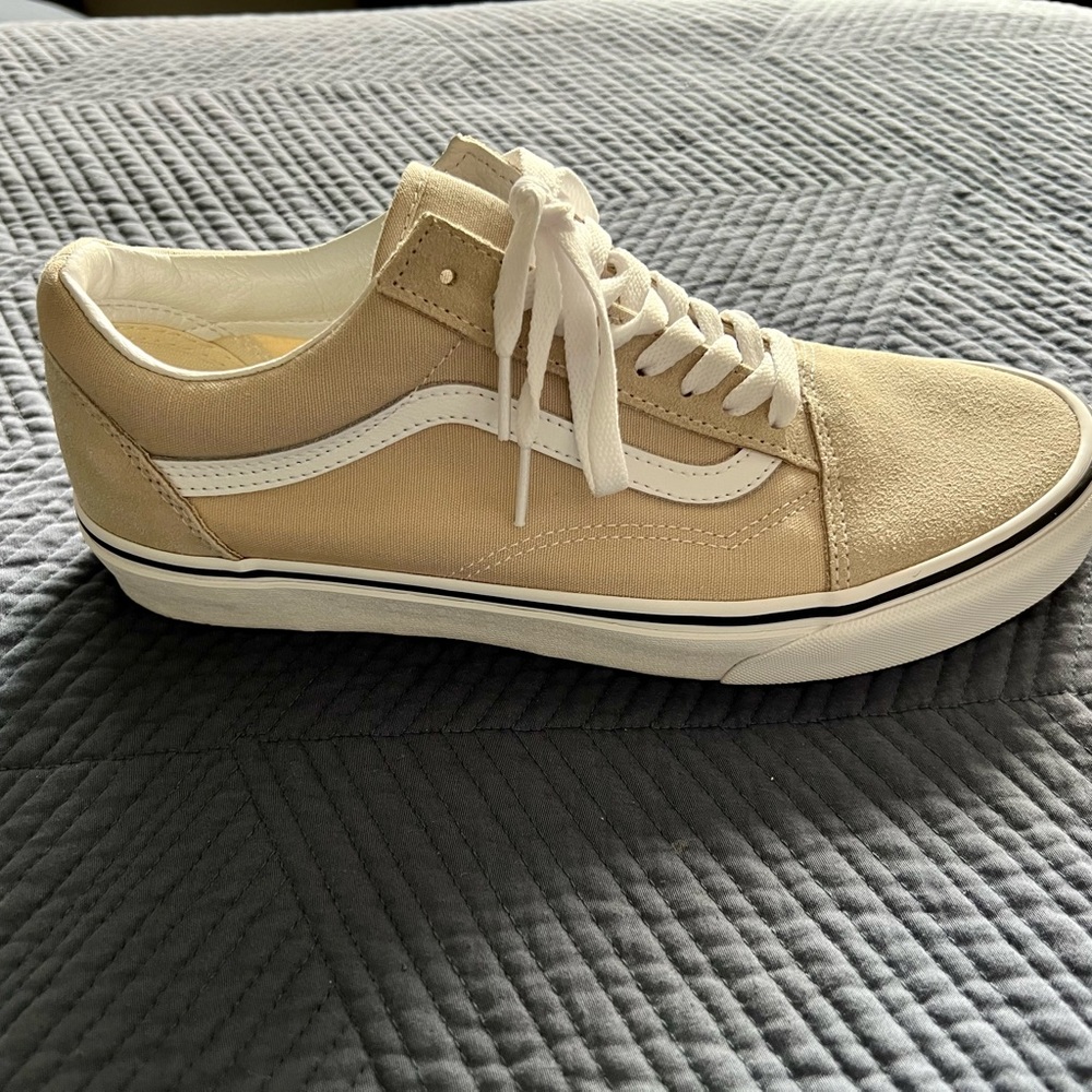 Vans Sneakers - Picture 2 of 6